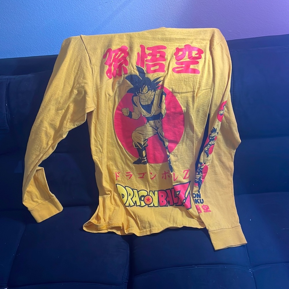 Toei Animation Classic Dragon Ball Z Goku Long-Sleeve T-Shirt (Yellow, Small)